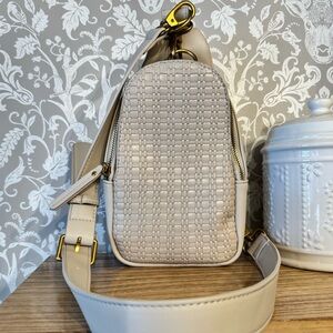 Antik Kraft Cream Woven Sling Bag NWOT